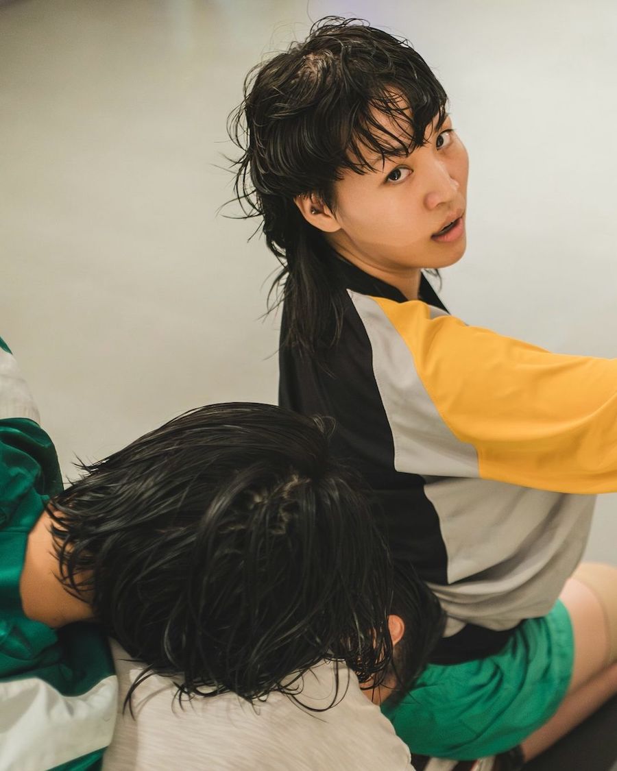 Photo of Yun Lee performing